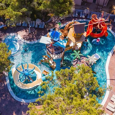 Long Club Nature Ośrodek wypoczynkowy 5*