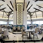 リゾート Long Club Nature 5*