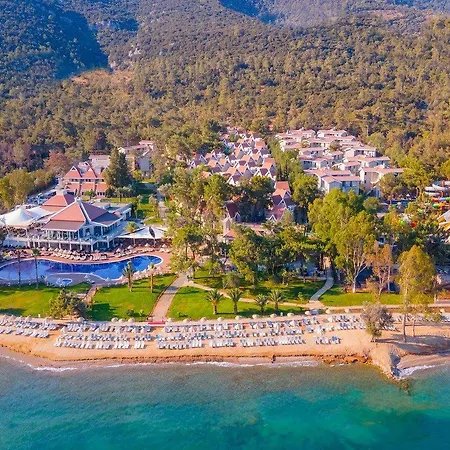 Long Club Nature Station touristique 5*