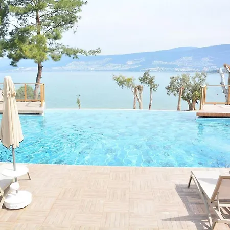 Long Club Nature Resort