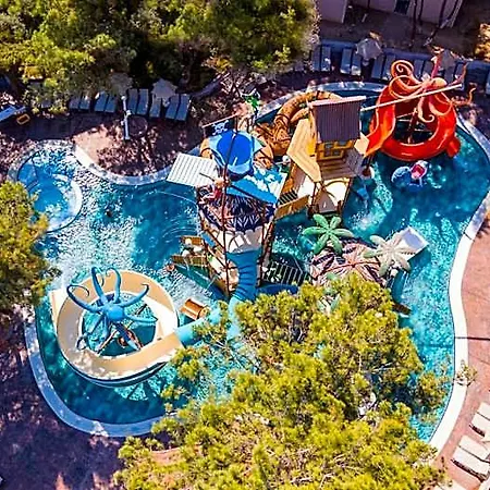 Курортный комплекс Long Club Nature Акбук