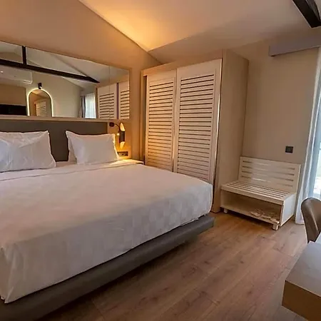Long Club Nature 5* Акбук