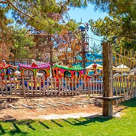 Long Club Nature Курортный комплекс Акбук