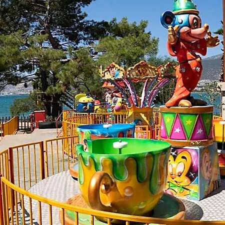 Long Club Nature Курортный комплекс 5*